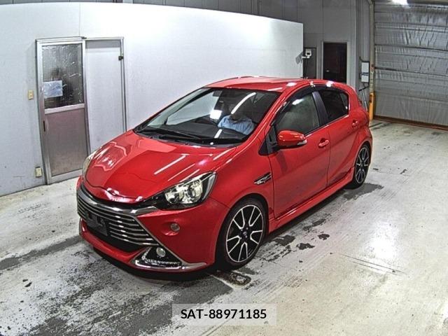 Toyota AQUA 2014 8705898-4