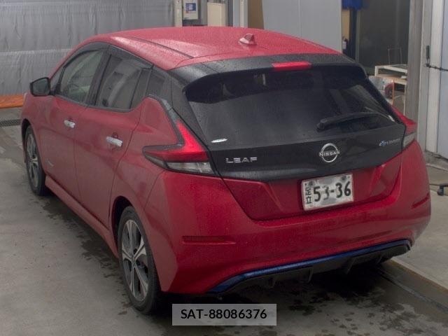 Nissan LEAF 2021 8853710-1