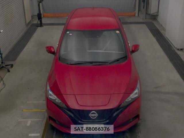 Nissan LEAF 2021 8853710-6