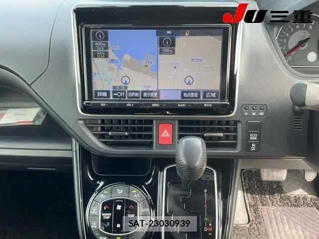 Toyota NOAH 2017 8765260-11