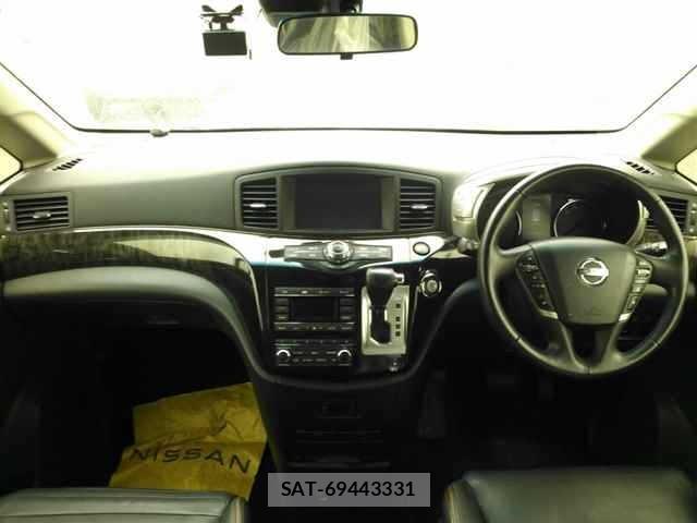 Nissan ELGRAND 2019 8908887-8