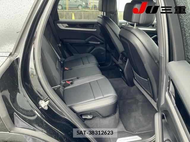 Porsche CAYENNE 2024 8761333-5