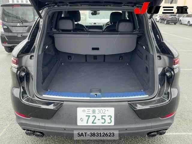 Porsche CAYENNE 2024 8761333-7