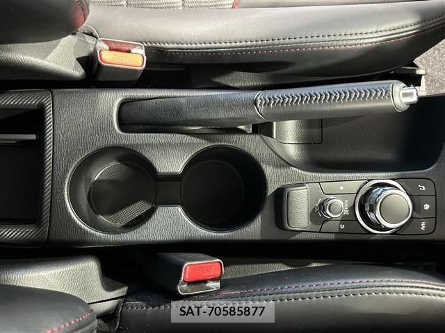 Mazda CX-3 2015 8901053-10