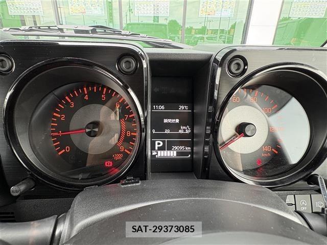 Suzuki JIMNY 2024 8748521-17