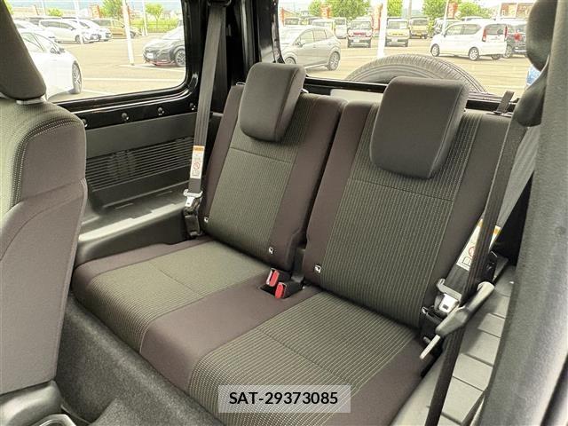 Suzuki JIMNY 2024 8748521-2