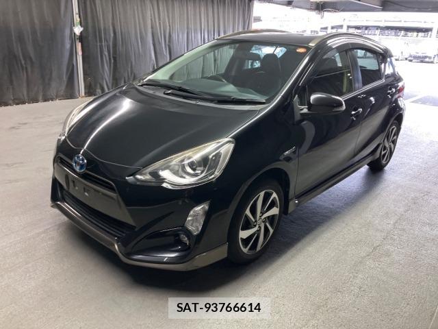 Toyota AQUA 2015 8682908-4