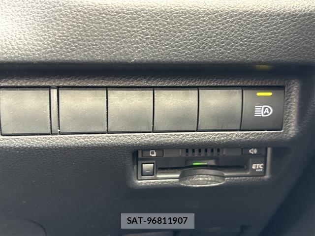 Toyota RAV4 2021 8937990-7