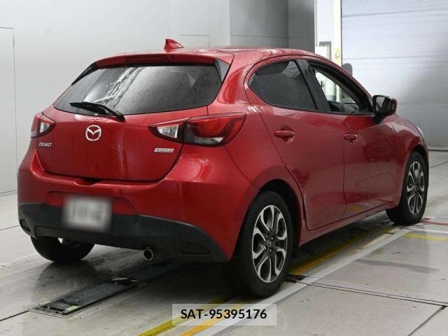 Mazda DEMIO 2016 8907593-1