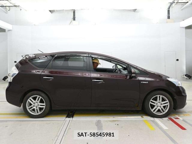 Toyota PRIUS 2014 8938405-3