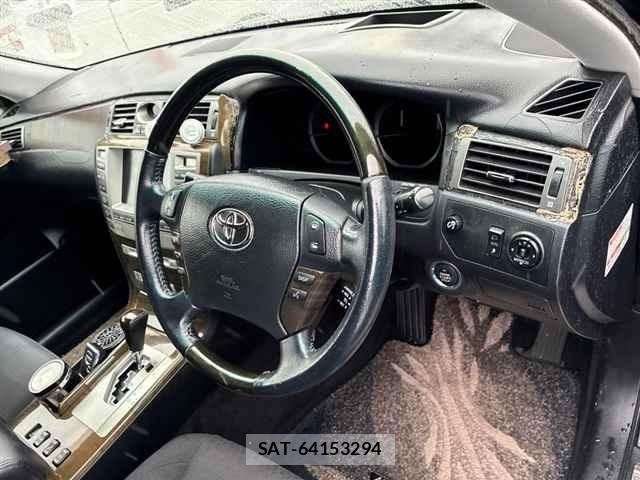 Toyota CROWN MAJESTA 2007 8939651-3
