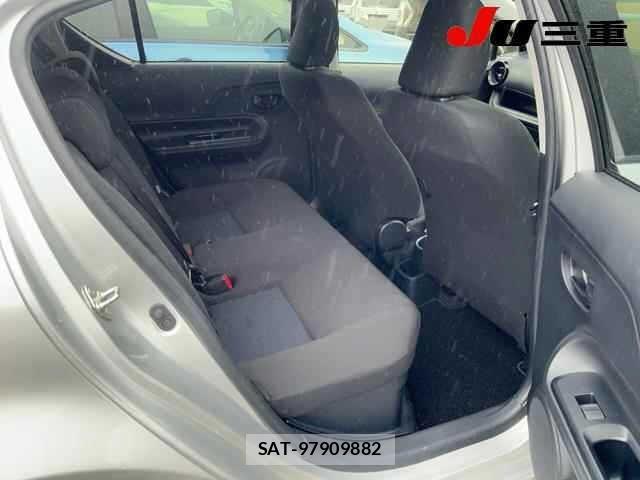 Toyota AQUA 2019 8862351-5