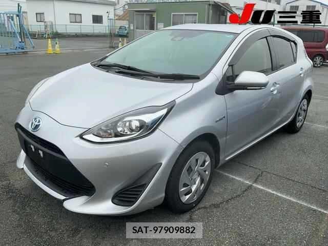 Toyota AQUA 2019 8862351-9