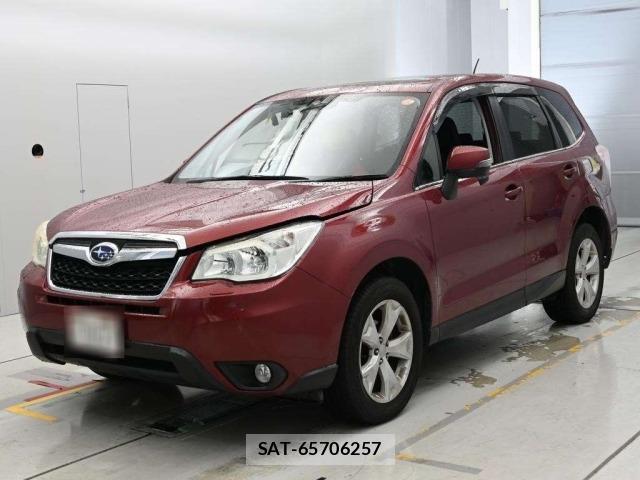 Subaru FORESTER 2013 8825065-0