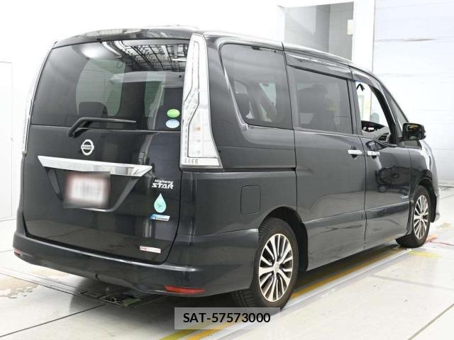 Nissan SERENA 2015 8693066-1