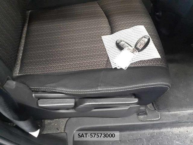 Nissan SERENA 2015 8693066-10