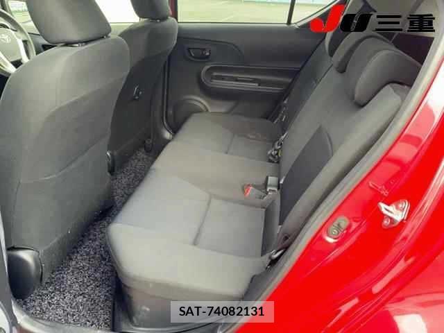 Toyota AQUA 2015 8682950-10