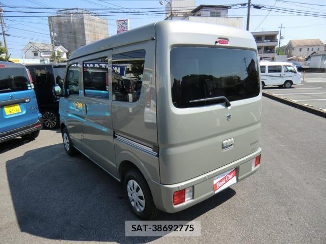 Suzuki EVERY 2026 8679646-9
