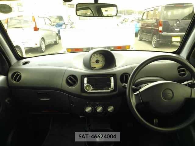 Daihatsu ESSE 2009 8778150-8