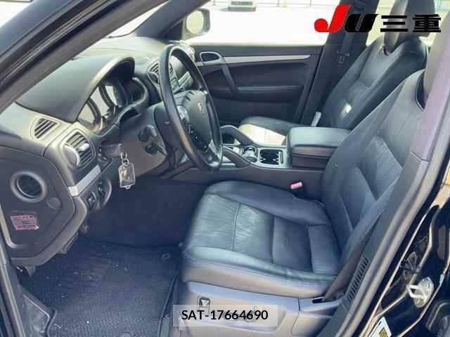Porsche CAYENNE 2012 8680326-3