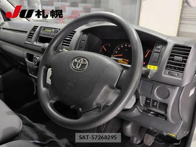Toyota HIACE VAN 2015 8759761-3
