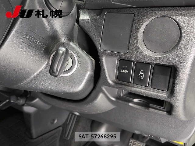 Toyota HIACE VAN 2015 8759761-4