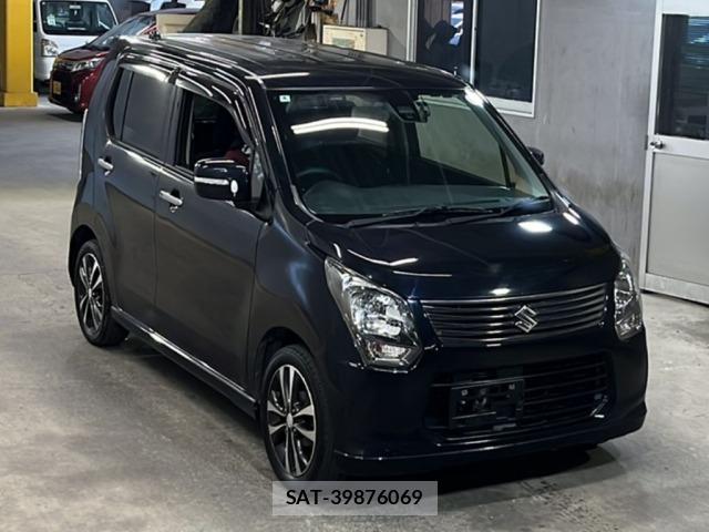 Suzuki WAGON R 2014 8920202-4