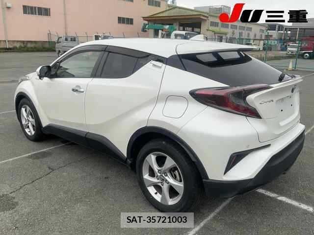 Toyota C-HR 2017 8768435-1