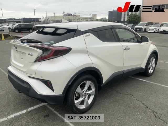 Toyota C-HR 2017 8768435-6