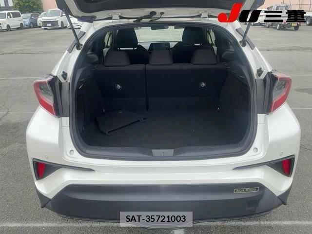 Toyota C-HR 2017 8768435-7