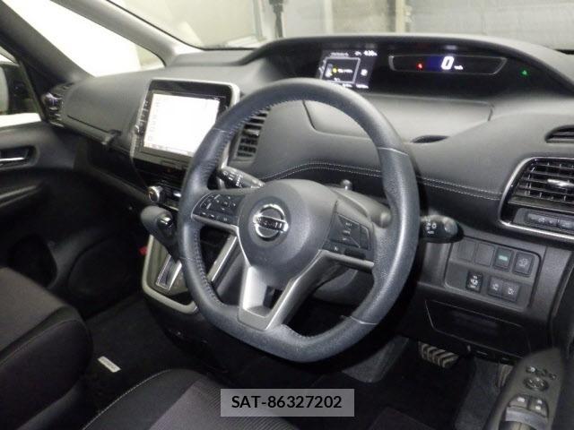Nissan SERENA 2018 8773232-3