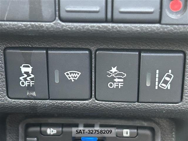 Honda FREED 2024 8684008-11