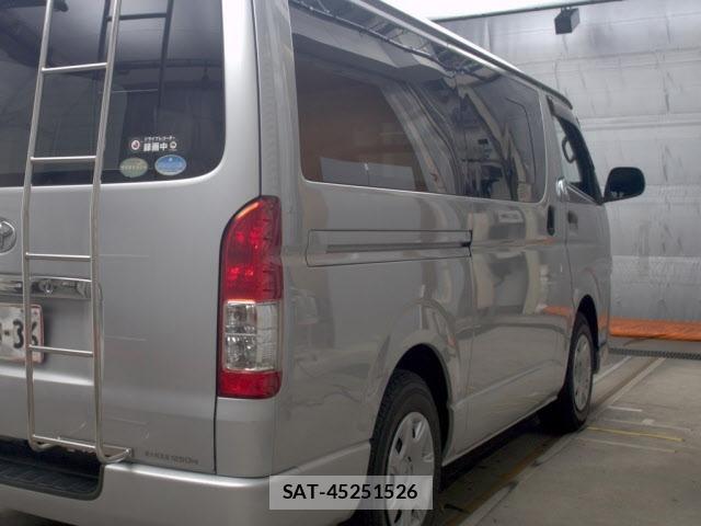 Toyota HIACE VAN 2016 8870083-5