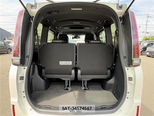 Toyota ESQUIRE 2020 8908617-9
