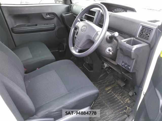 Daihatsu HIJET CADDIE 2016 8826489-3
