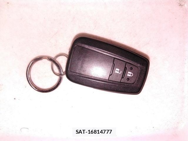Toyota C-HR 2017 8768428-10