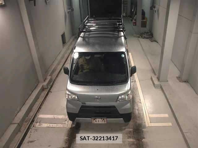 Toyota PIXIS VAN 2018 8909838-6