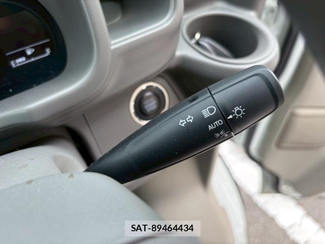 Suzuki EVERY 2025 8747926-11