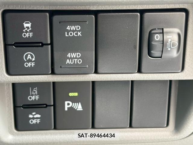Suzuki EVERY 2025 8747926-2