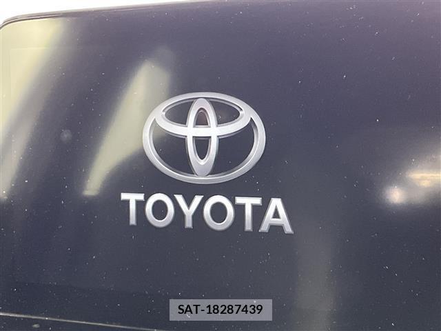 Toyota AQUA 2023 8946493-17