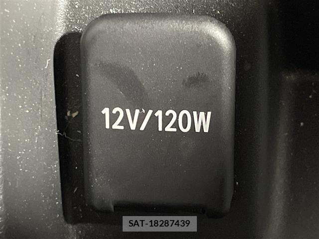 Toyota AQUA 2023 8946493-21