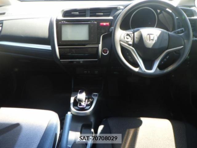 Honda FIT 2013 8922490-3