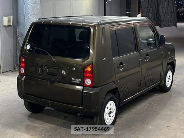 Daihatsu NAKED 2000 8802864-5