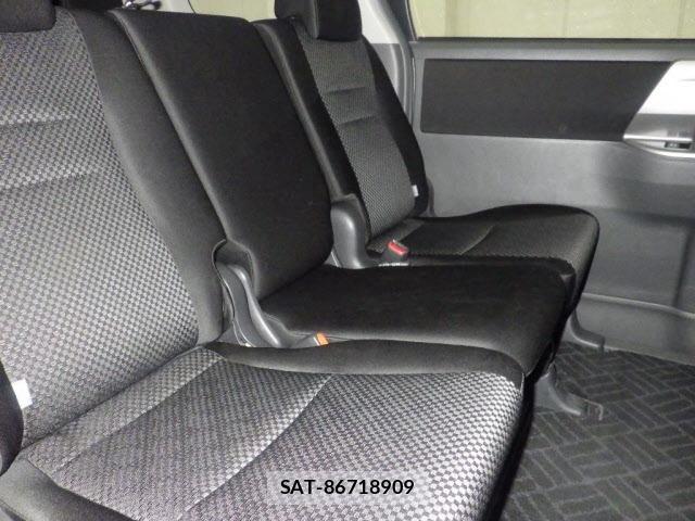 Toyota NOAH 2007 8765233-8