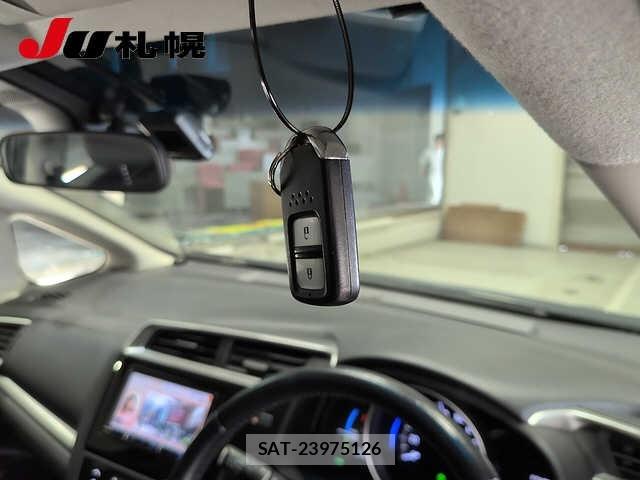 Honda FIT 2019 8722641-10