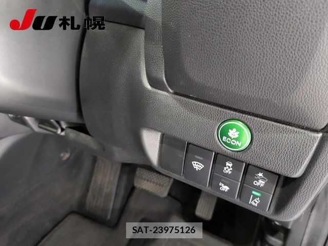 Honda FIT 2019 8722641-4