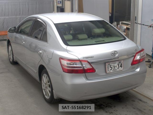 Toyota PREMIO 2015 8837868-1