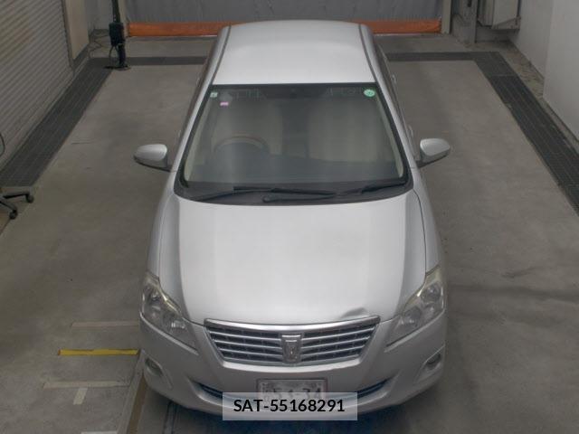 Toyota PREMIO 2015 8837868-6