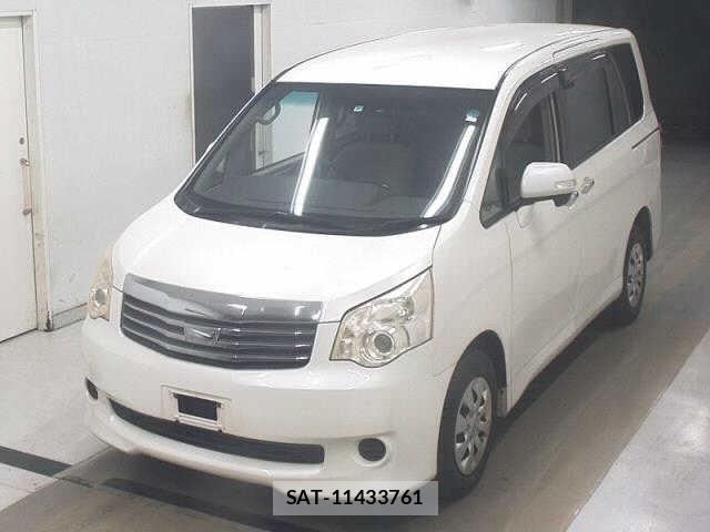 Toyota NOAH 2011 8722691-4