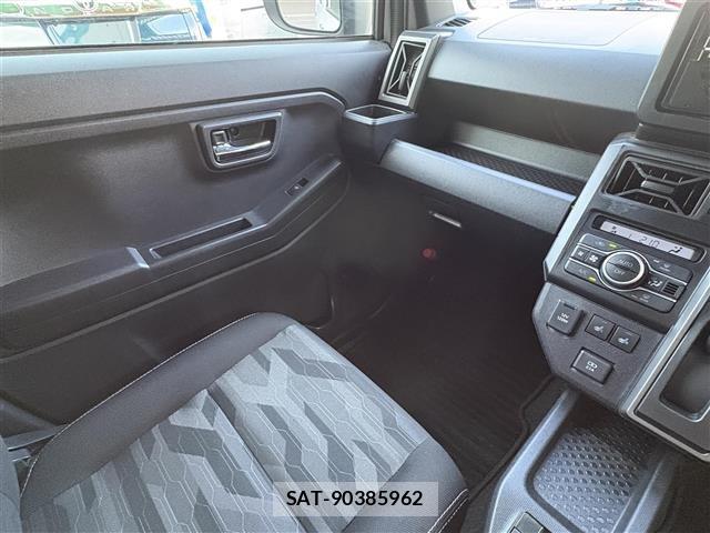 Daihatsu TAFT 2022 8697614-17